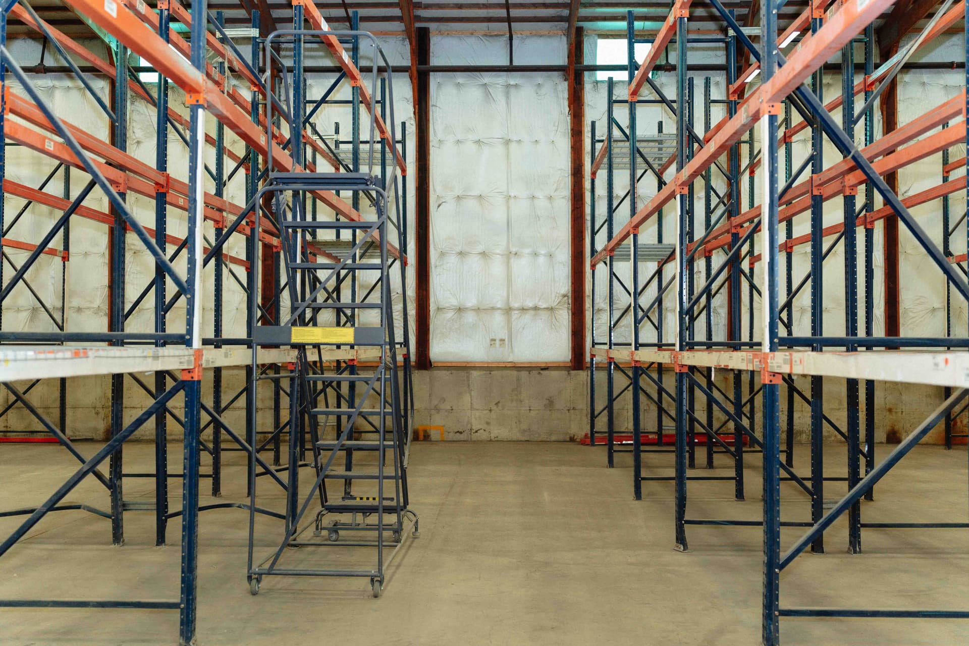 Interior.jpg