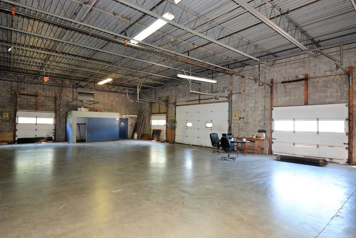 Huntingburg Interior.jpg