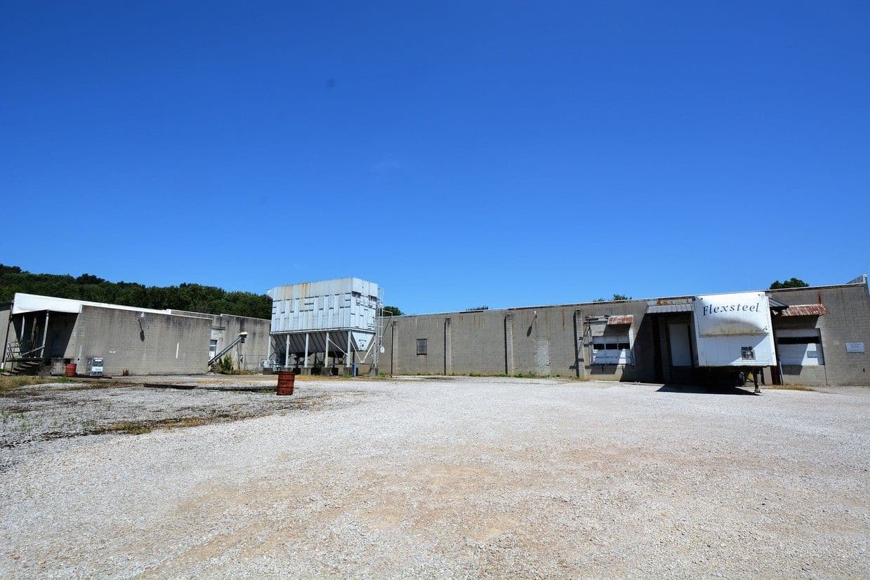 Huntingburg Exterior1.jpg