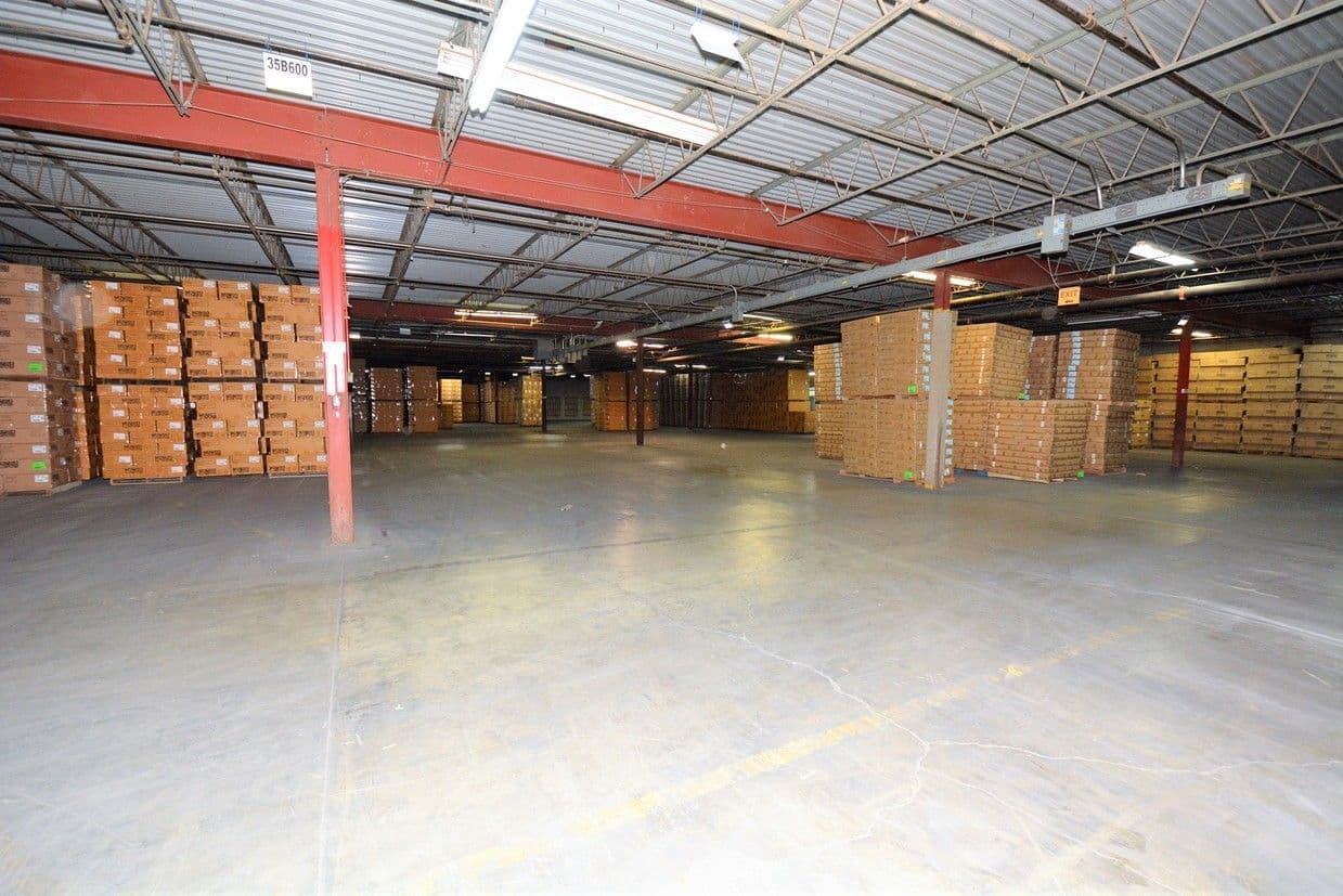 Huntingburg Interior2.jpg